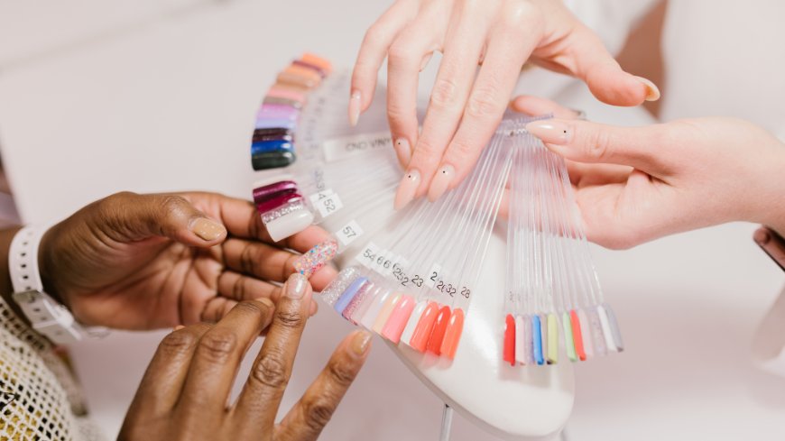 Best Nail Colors & Trends for Canada’s Winter Season