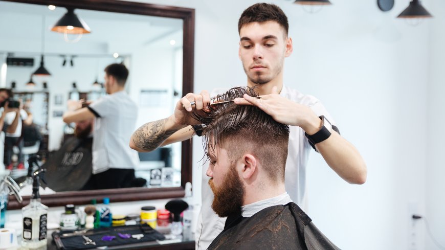 Barber vs. Salon – Where Should You Get Your Next Haircut?