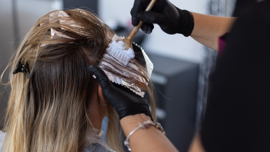 The Future of Hair Coloring – Innovative Techniques & Trends